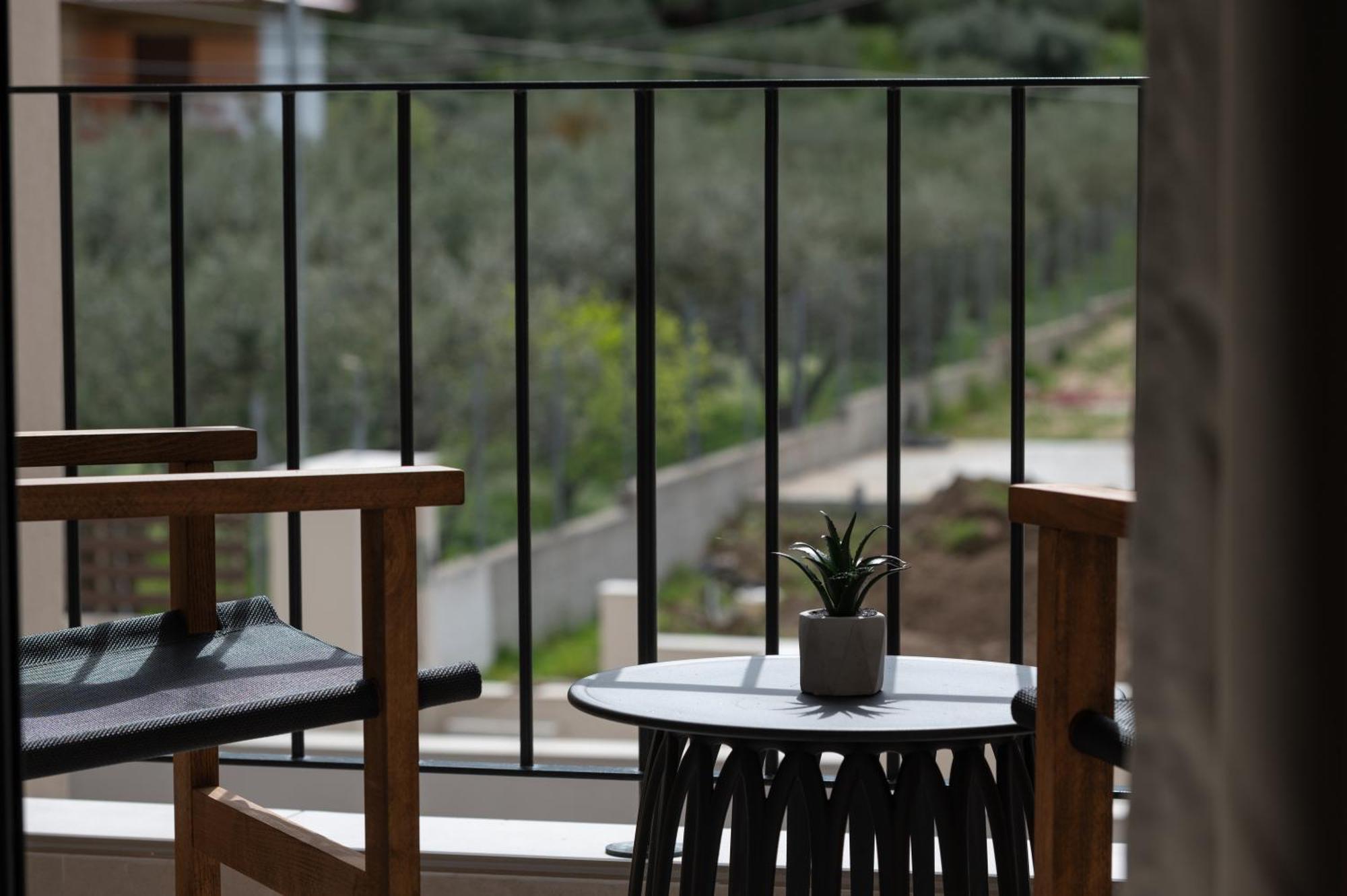 Olivera Suites Sarti Exteriér fotografie